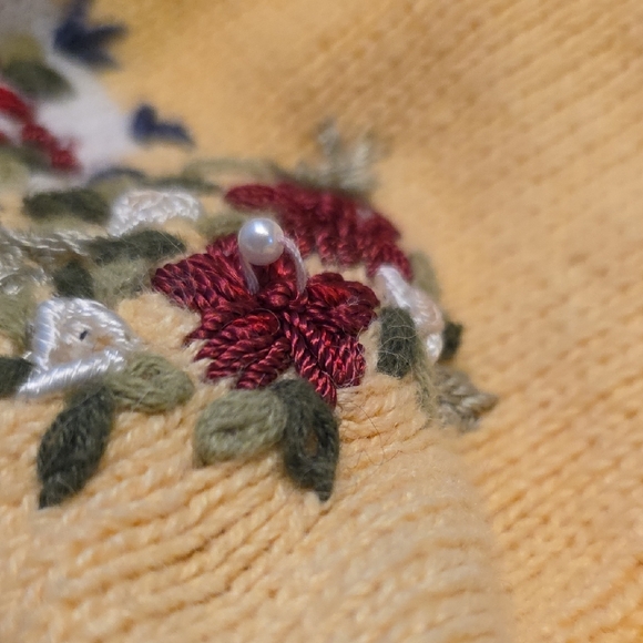 Vtg Heirloom Collectibles Patchwork Cardigan Sweater Rose Embroidery Yellow XL - Picture 11 of 13